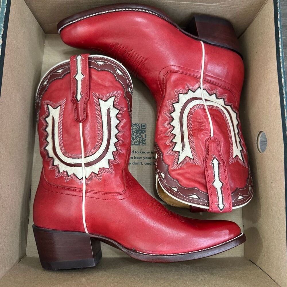 Tecova’s The Jolene Crimson/Bone 8.5 B - Picture 4 of 11